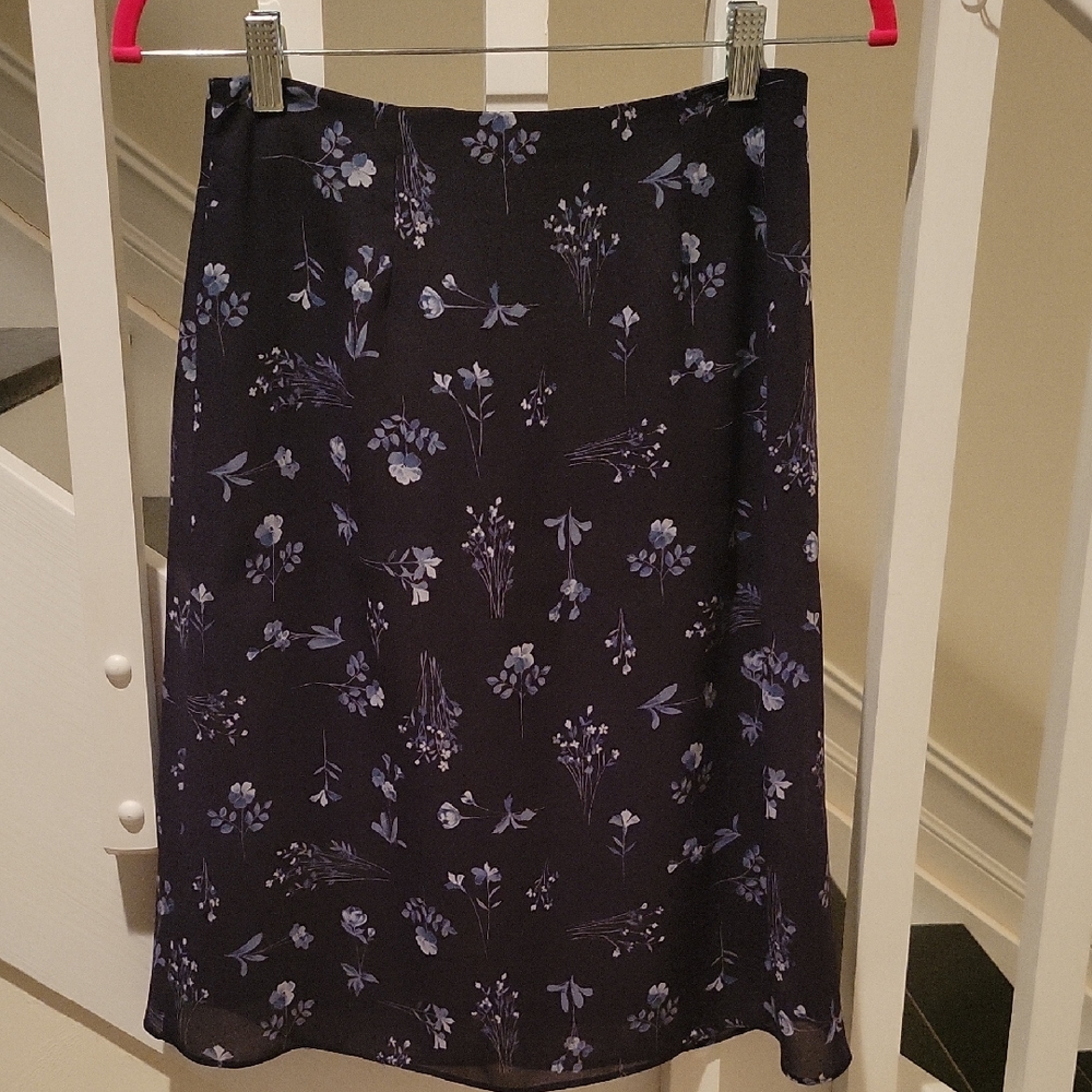 Women's Navy Floral A-Line Skirt